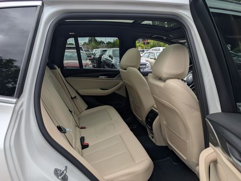 Used 2022 BMW X3 xDrive30i w/ Convenience Package AWD/4WD image 12