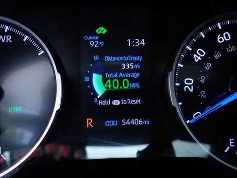Used 2022 Toyota RAV4 SE w/ Convenience Package AWD/4WD image 26