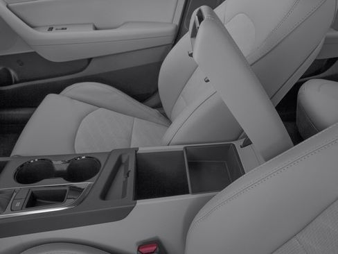 Used 2017 Hyundai Sonata Sport w/ Value Edition Package 02 FWD image 18