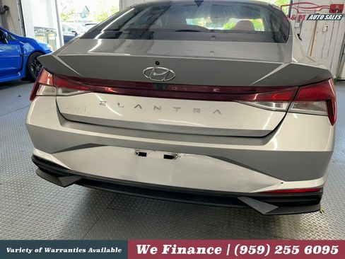 Used 2021 Hyundai Elantra SEL FWD image 5