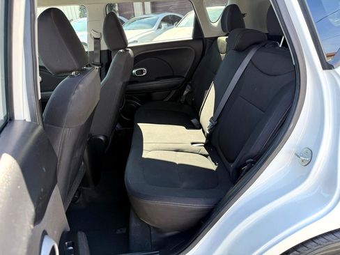 Used 2014 Kia Soul image 30