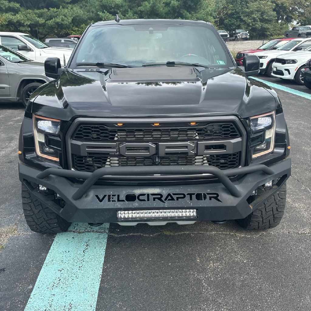 Used 2020 Ford F150 Raptor w/ Equipment Group 802A Luxury AWD/4WD image 8
