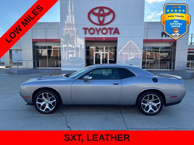 Used 2016 Dodge Challenger SXT Plus RWD image 8