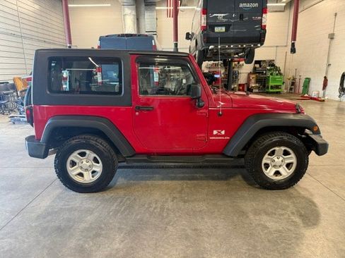 Used 2008 Jeep Wrangler X AWD/4WD image 7