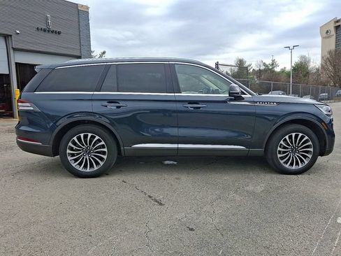 Certified 2023 Lincoln Aviator Reserve w/ Equipment Group 201A AWD/4WD image 7