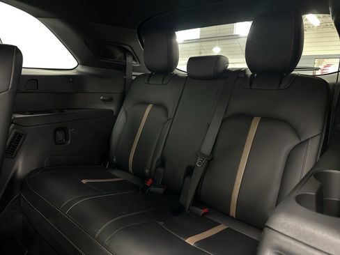 Certified 2024 MAZDA CX-90 Plug-In Hybrid w/ Premium Plus image 29