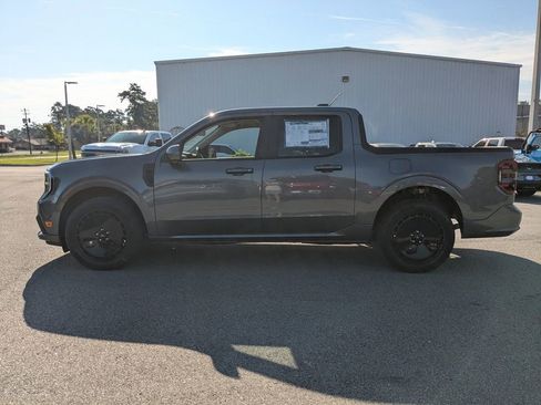 New 2025 Ford Maverick Lobo image 7
