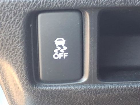 Used 2014 Honda Crosstour EX image 19