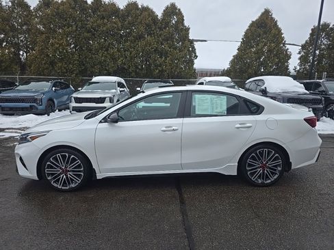 Certified 2022 Kia Forte GT image 4