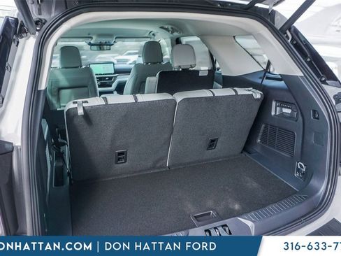 New 2026 Ford Explorer Platinum w/ LUX Leather Package image 30