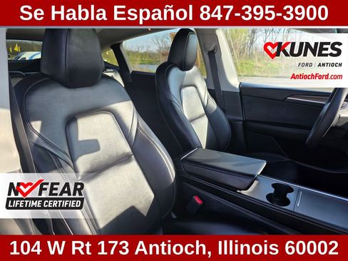 Used 2024 Tesla Model Y Long Range AWD/4WD image 46