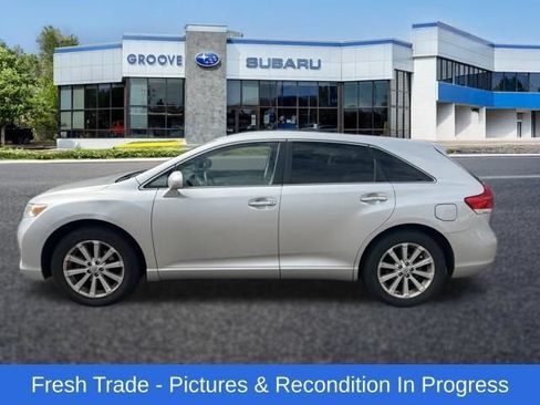 Used 2009 Toyota Venza FWD image 2