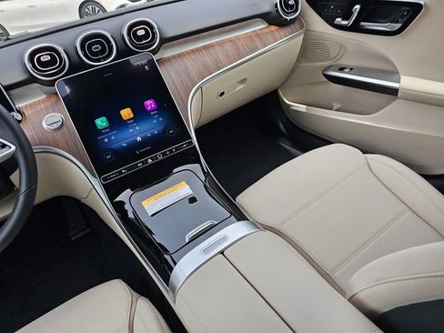 New 2025 Mercedes-Benz C 300 4MATIC Sedan image 32