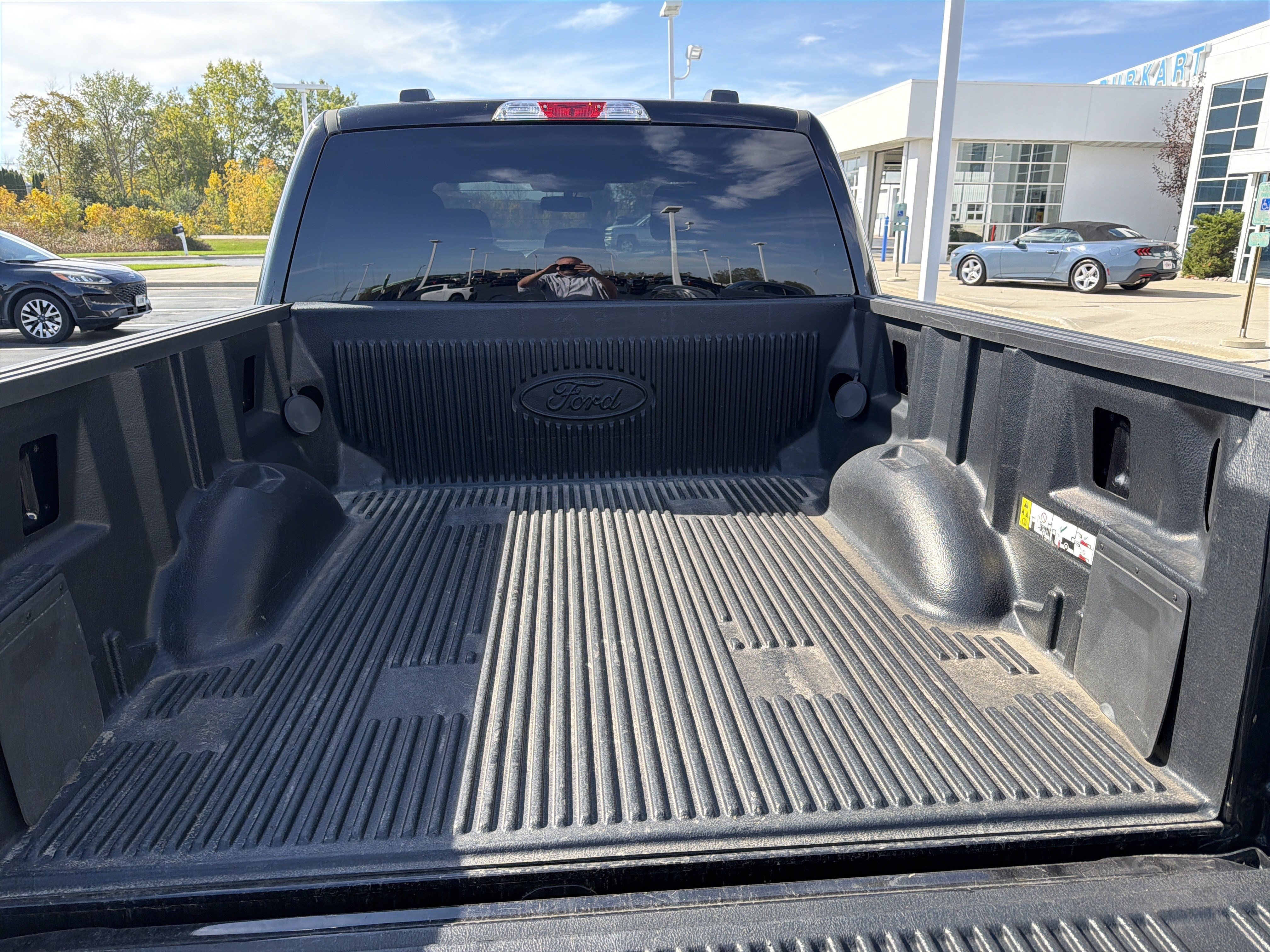 Used 2024 Ford F150 XLT w/ XLT Black Appearance Package AWD/4WD image 14