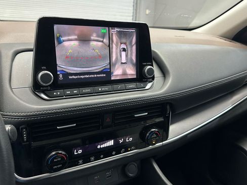 Used 2021 Nissan Rogue SV FWD image 27