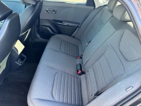 Used 2025 Kia K4 EX image 11