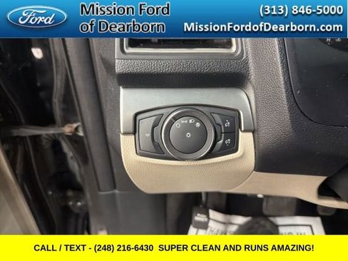 Used 2019 Ford Explorer XLT AWD/4WD image 24