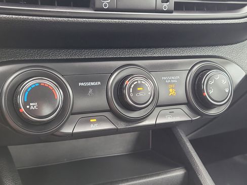 Used 2024 Kia Forte LXS image 22