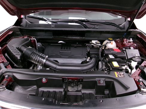 Certified 2023 GMC Acadia SLT w/ Preferred Package image 19