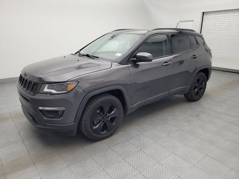 Used 2018 Jeep Compass Altitude w/ Popular Equipment Group image 2