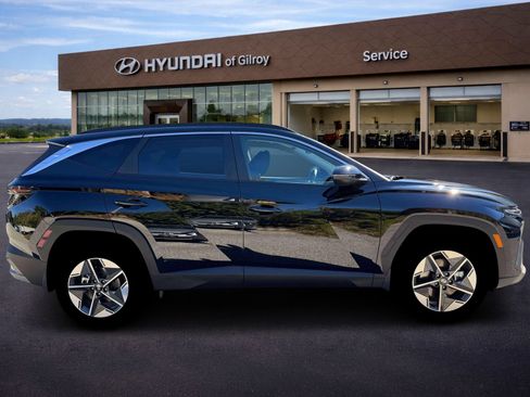 New 2026 Hyundai Tucson SEL w/ Tow & Go Package AWD/4WD image 9