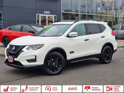 Used 2017 Nissan Rogue SV