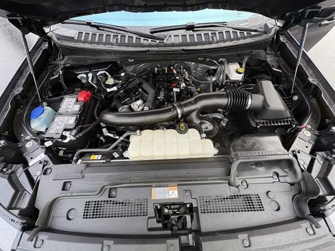 Certified 2025 Ford Expedition Active image 40