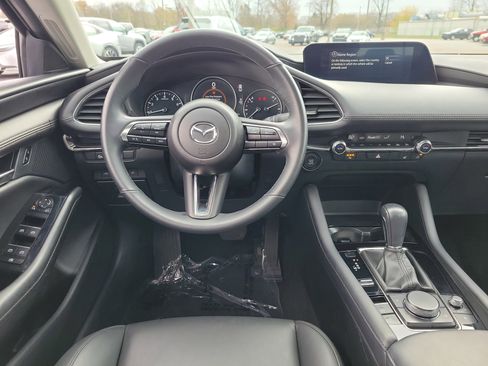 Used 2025 MAZDA MAZDA3 s image 10