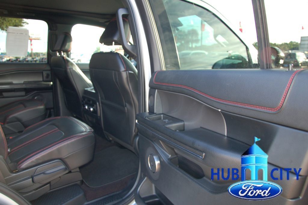 Used 2021 Ford Expedition Limited RWD image 15