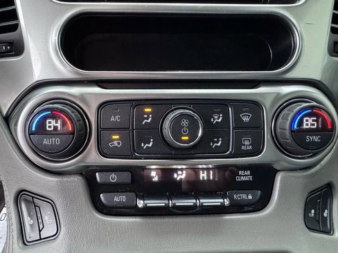 Used 2020 Chevrolet Tahoe 4WD w/ Remote Keyless Entry Package image 23