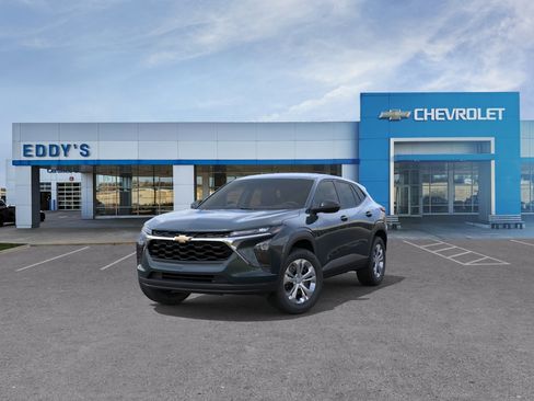 New 2026 Chevrolet Trax LS FWD image 9