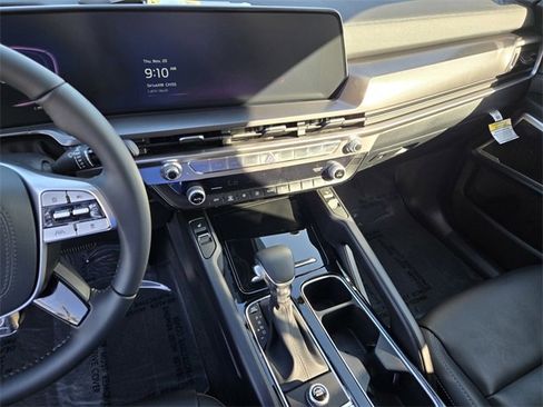 New 2025 Kia Telluride S image 18