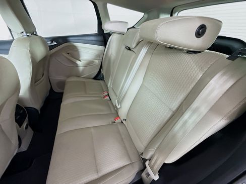 Used 2018 Ford Escape SE w/ Ford Safe & Smart Package image 29