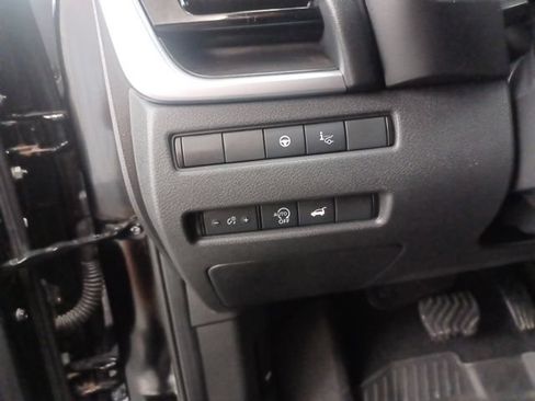 Used 2023 Nissan Rogue Platinum w/ Platinum Premium Package FWD image 19