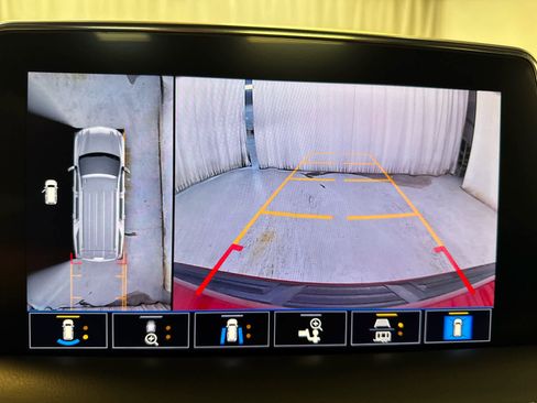 Used 2021 Chevrolet Tahoe Premier image 18