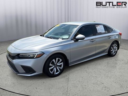 Used 2024 Honda Civic LX image 2