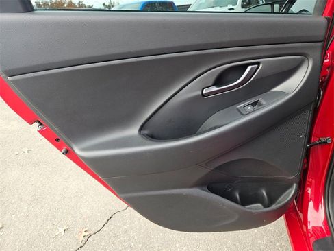 Used 2019 Hyundai Elantra GT N Line image 14