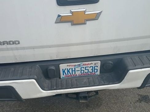 Used 2017 Chevrolet Colorado W/T w/ WT Convenience Package image 4