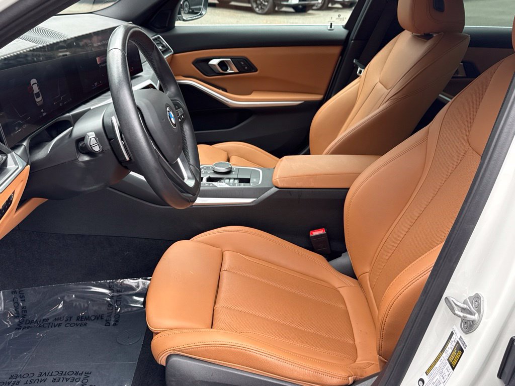 Certified 2024 BMW 330i Sedan w/ Convenience Package RWD image 19