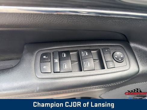 Used 2022 Jeep Grand Cherokee Limited AWD/4WD image 19