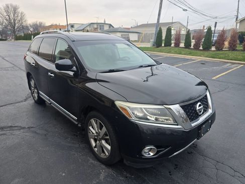Used 2014 Nissan Pathfinder Platinum w/ Platinum Premium Package image 4
