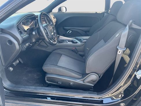Used 2022 Dodge Challenger SXT w/ Blacktop Package image 20
