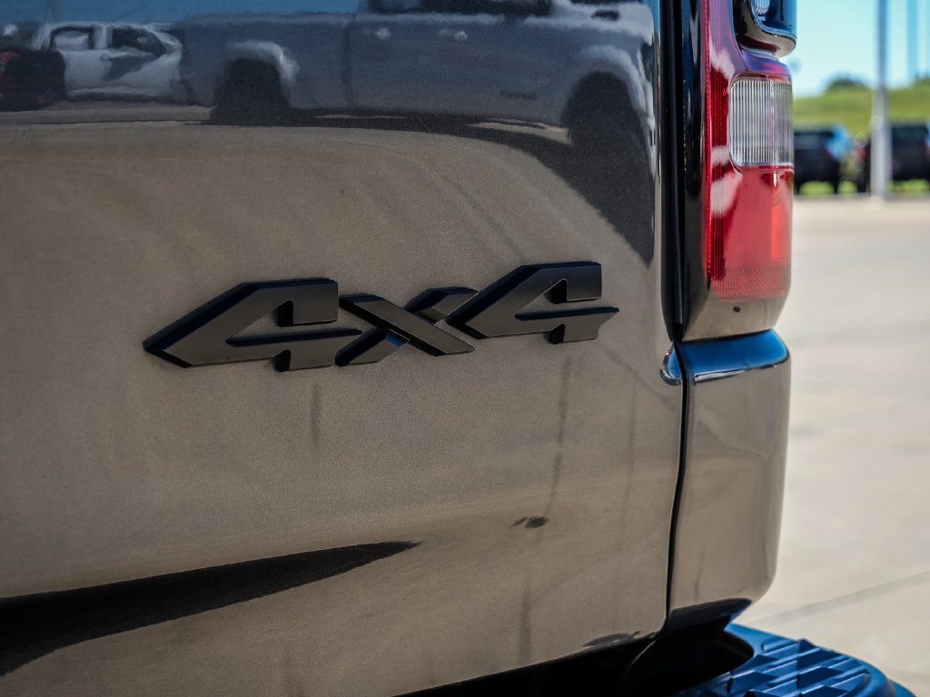 Used 2019 RAM 1500 Rebel w/ Rebel Level 2 Equipment Group AWD/4WD image 13