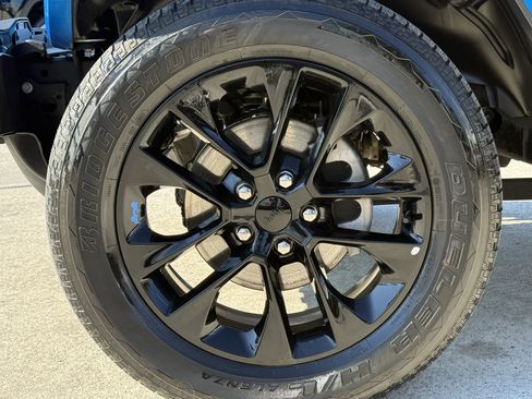 Used 2023 Jeep Wrangler Sahara w/ Cold Weather Group image 12