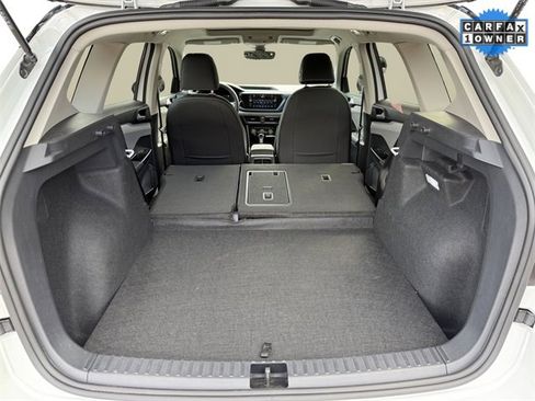 Used 2024 Volkswagen Taos SE image 43