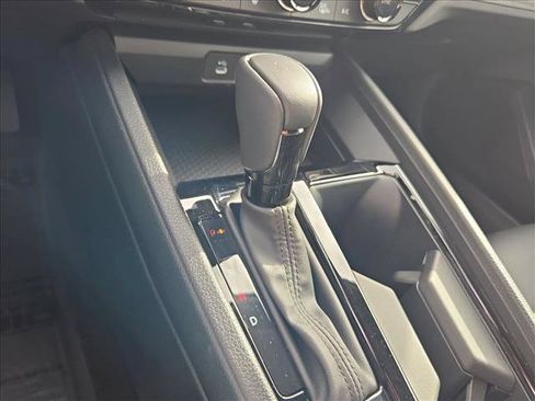 Used 2023 Honda Accord EX-L image 12
