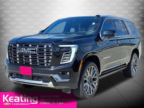 Used 2025 GMC Yukon Denali Ultimate w/ LPO, Floor Liner Package AWD/4WD image 8