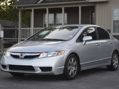 Used 2011 Honda Civic LX image 1