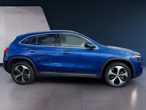 Certified 2025 Mercedes-Benz GLA 250 4MATIC image 6