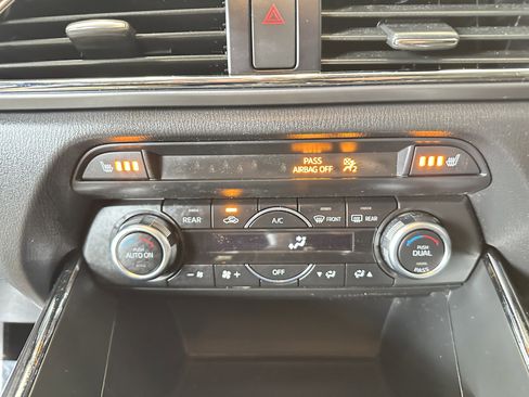 Used 2016 MAZDA CX-9 Touring image 4